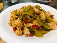 酸辣鱿鱼-勇猛子川菜馆(新军路店)
