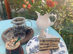 -Jo's Garden