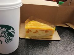 -星巴克臻选(莘庄仲盛店)