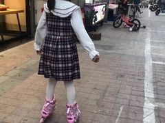 -乐翔轮滑(中庚漫游城店)