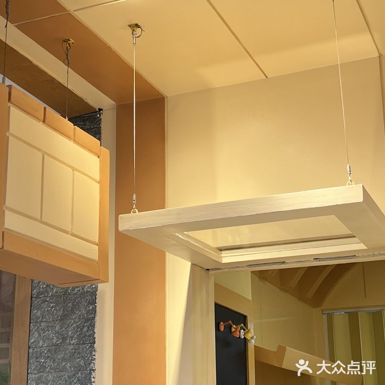 杭州打卡新地标📍巨型吐司房子可爱面包店‼️