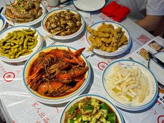 -三妹小龙虾·黄油蟹(华侨城总店)