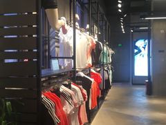 -NIKE武汉品牌体验店