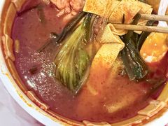 -小蛮椒麻辣烫·麻辣拌(青浦宝龙店)