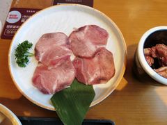 -拾勝牛·江景安格斯烧肉放题(江湾阳光天地店)