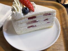 草莓千层-81BAKERY(大学路店)