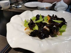 荷塘月色-粤汕小厨(北站店)