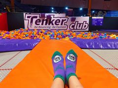 -Tenker Club弹刻极限主题公园 · 蹦床 · 团建 · 生日派对(大关店)
