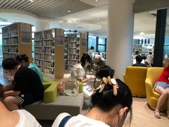 -广州市白云区图书馆