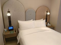 -广州天河体育中心美居酒店