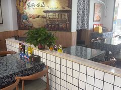 -八两八金·莱芜特色炒鸡(市南漳浦路店)