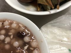 -芳婆糕团店(王府大街店)