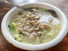 -茅屋大酒店