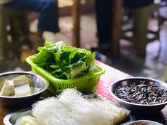 -苗侗地道红酸.酸汤鱼·酸汤牛肉