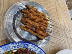 -江城燕子大排档(江汉路步行街店)