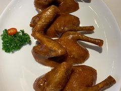烤乳鸽-利苑酒家(华熙国际店)