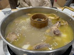 -朴小妹人参鸡汤火锅(长白山万达店)