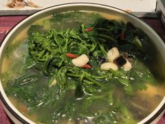 -刘姐啤酒鱼民族演艺餐厅(西街总店)