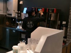 -茶颜悦色(金茂览秀城LG层外街店)