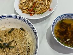 -鲁达面馆本帮风味(共康东路店)