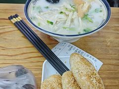 -鸭小妹鸭血粉丝(老门东店)