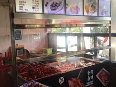 -万记麻辣烫国展总店