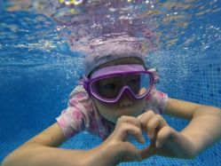 -鱼乐贝贝婴幼儿亲子水育(幸福街店)