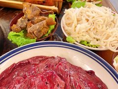 -艾嬢七八九老火锅(37年李子坝店)