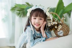 -小熊维尼高端孕婴摄影(清湖金銮店)