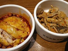 -渝是乎川渝小炒(新世界百货望京店)