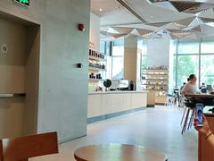 大堂-星巴克臻选(杭州嘉里中心1F店)