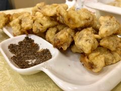 软炸皮皮虾肉-奥华餐厅·老张记(台基厂店)
