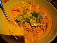 -大头虾越式风味餐厅(光明广场店)