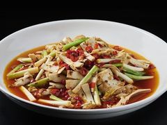 -川流不息·地道川菜·小龙虾(松东路店)