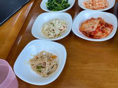 -亲昵春川鸡排(韩国美食街店)