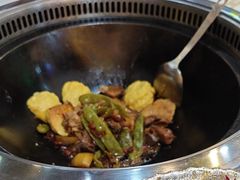 -哈尔滨烧烤·山河村铁锅炖(交大店)