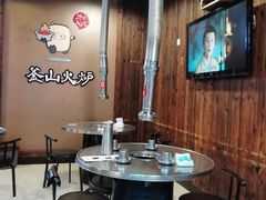 大堂-釜山火炉·海鲜烤肉(紫藤路店)