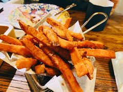 -I HOLIC艾豪丽披萨(KKone店)