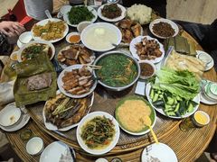 -岩保农家乐