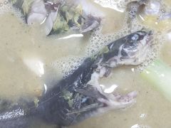 -陈大锅·岳阳鱼馆·地道岳阳菜(美食街店)