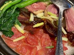 腊味煲仔饭-避风塘(百联东郊店)