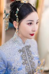 -派丽莫Pellimo原创设计婚纱品牌