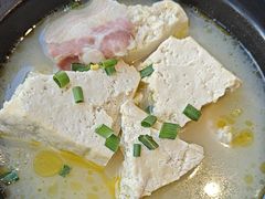 -鸽舞笙平金牌烧鸽子·融合菜(鲁谷店)