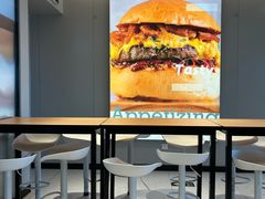 -EGG BOMB(浦东国际机场T1航站楼店)