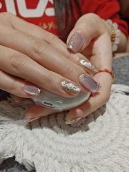 -天生爱美甲