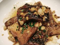 -黄泥岗·地道湖北菜(奥特莱斯店)