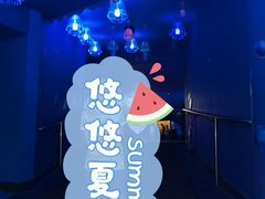 -多彩贵州城极地海洋世界