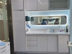 -极光口腔·矫正种植修复(锦江店)