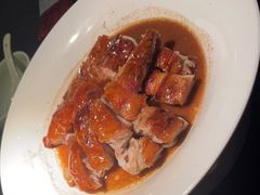 -蝴蝶里·粤菜·点心(滨江龙湖店)