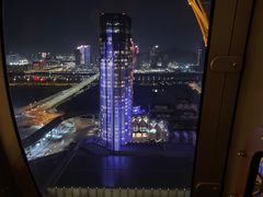 -影汇之星8字形摩天轮